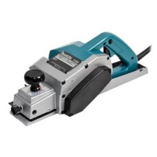 MAKITA กบไสไม้ไฟฟ้า ขนาด 3-1/4 นิ้ว (82 มม.) กำลังไฟ 750 วัตต์ รุ่น 1100 กบกินเนื้อไม้ลึก 3 มม. ความเร็วรอบตัวเปล่า 18,000 รอบ/นาที มีฉนวนสองชั้น (มากีต้า)