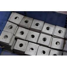 WASHER SQUARE FLAT AP : แหวนรองแบบเรียบ 52*52*4.5 มม. รู 18mm